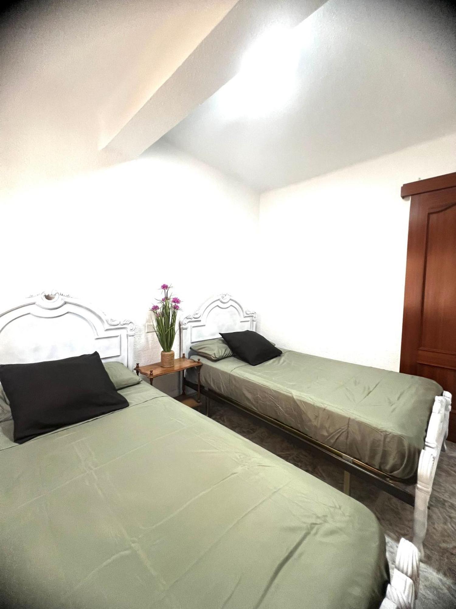 Apartamento 3 Habitaciones En Torre Del Mar A 50 Metros De La Playa Exterior photo